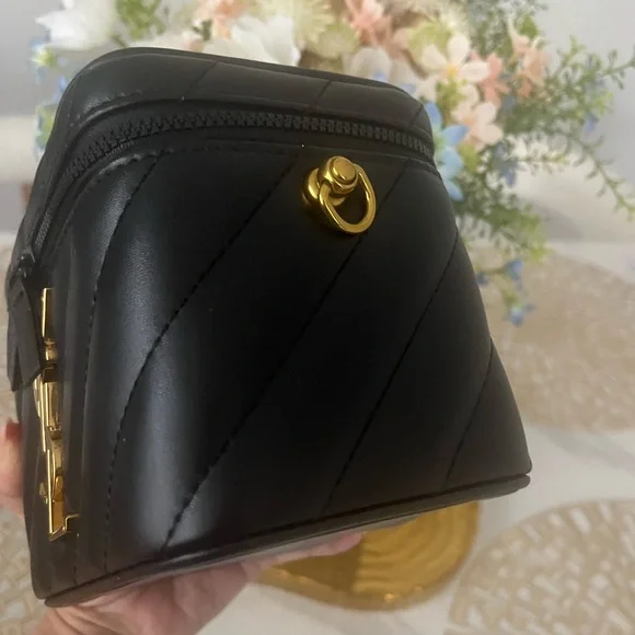 YSL Beauty Makeup Cosmetic Vanity Bag- Gold - Picture 5 of 11